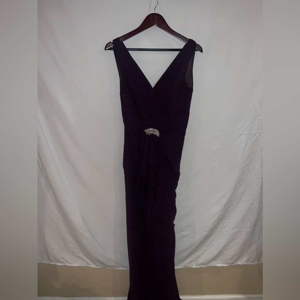 Ladies Womens sz 6 Watters & Watters gorgeous purple evening gown bridal gown